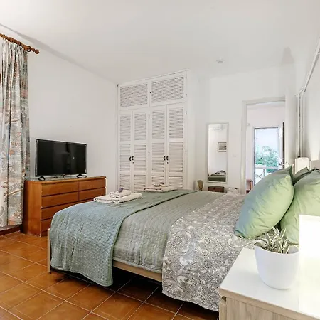 Scheria Benitses (Corfu)